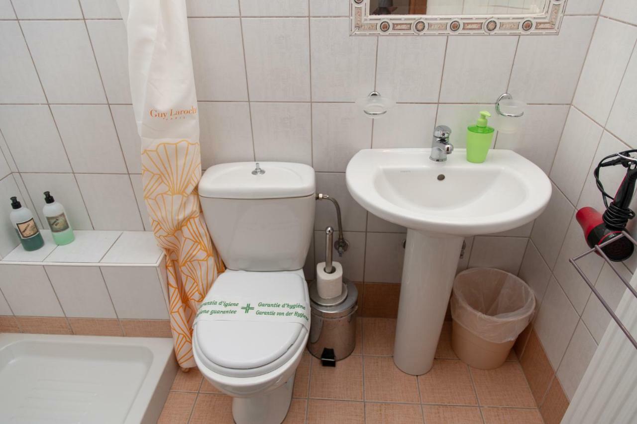 Guesthouse Nefeli 里托楚伦 外观 照片