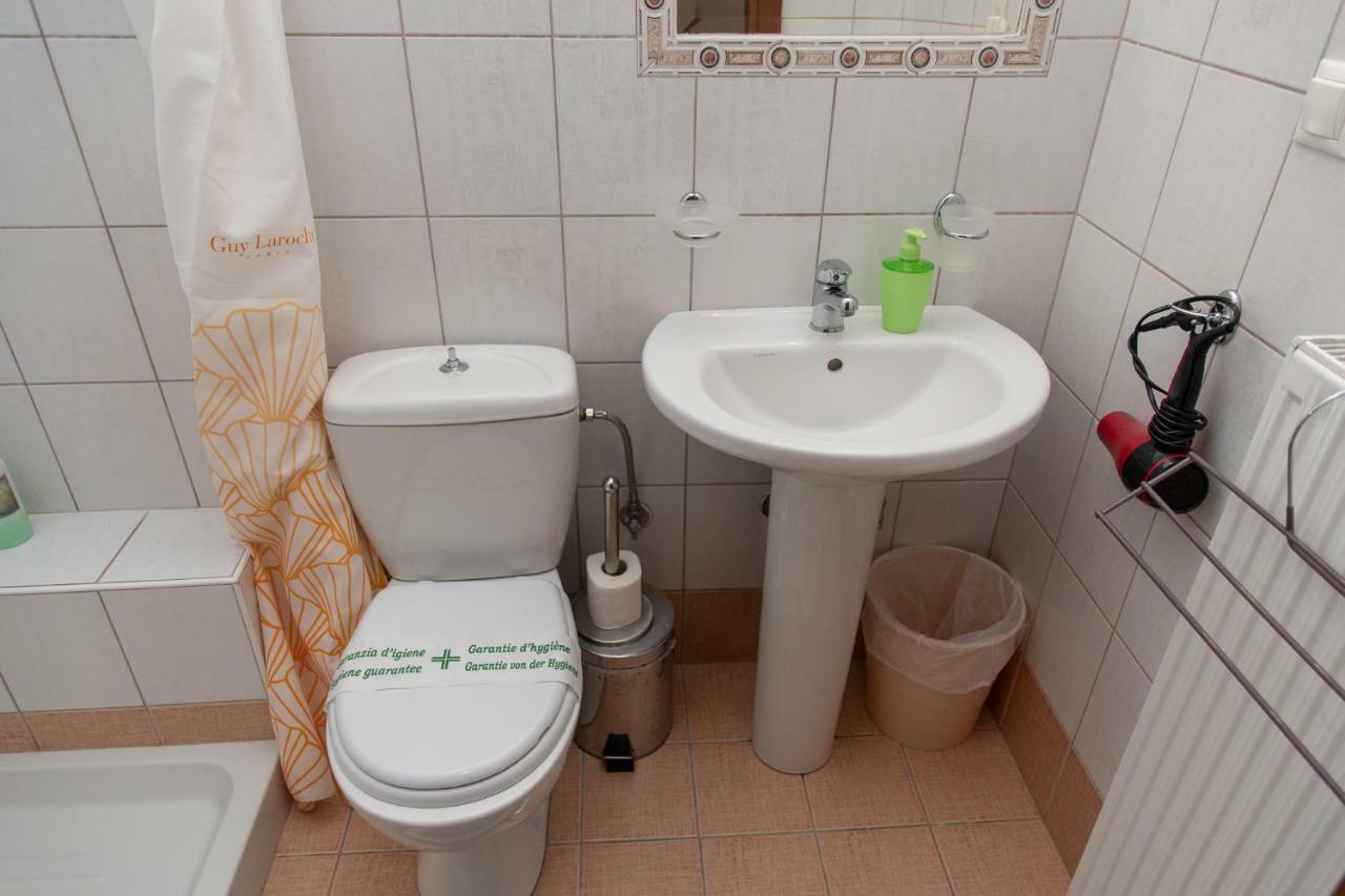 Guesthouse Nefeli 里托楚伦 外观 照片